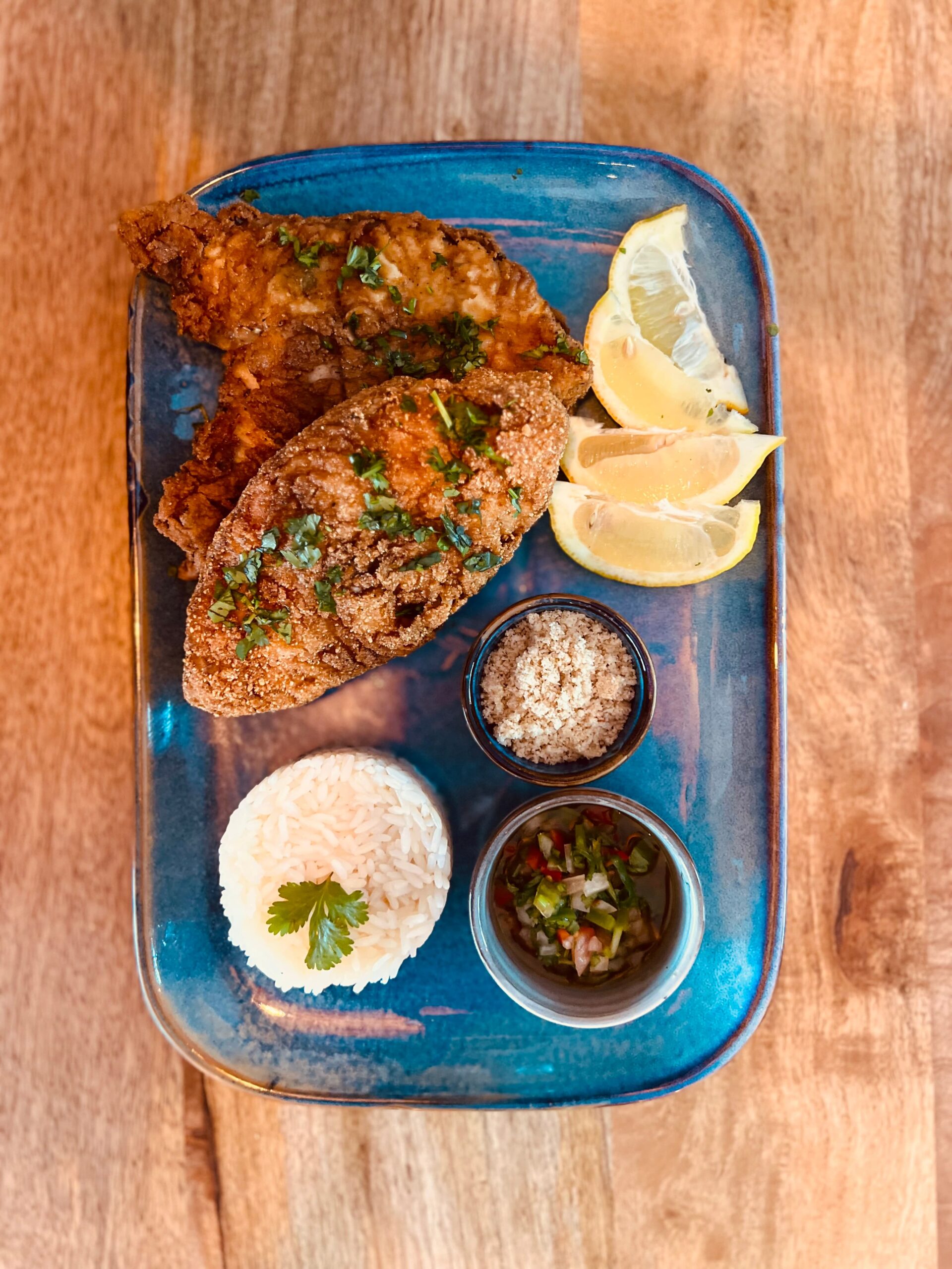 Plato de pescado friito